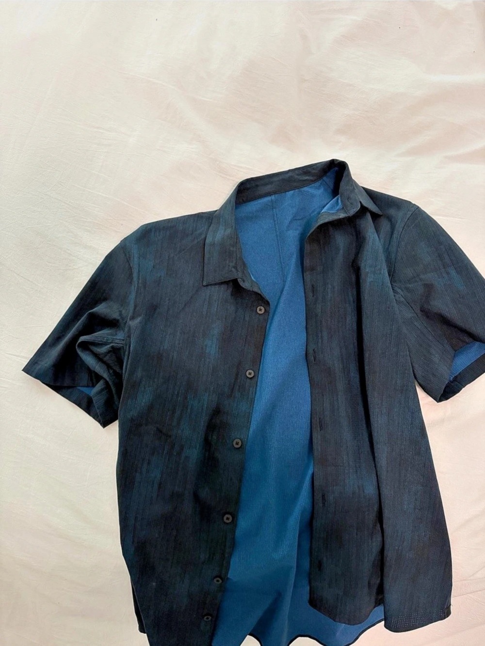Lululemon Athletica Lululemon Live in Practice Button Down Shirt Men's Button